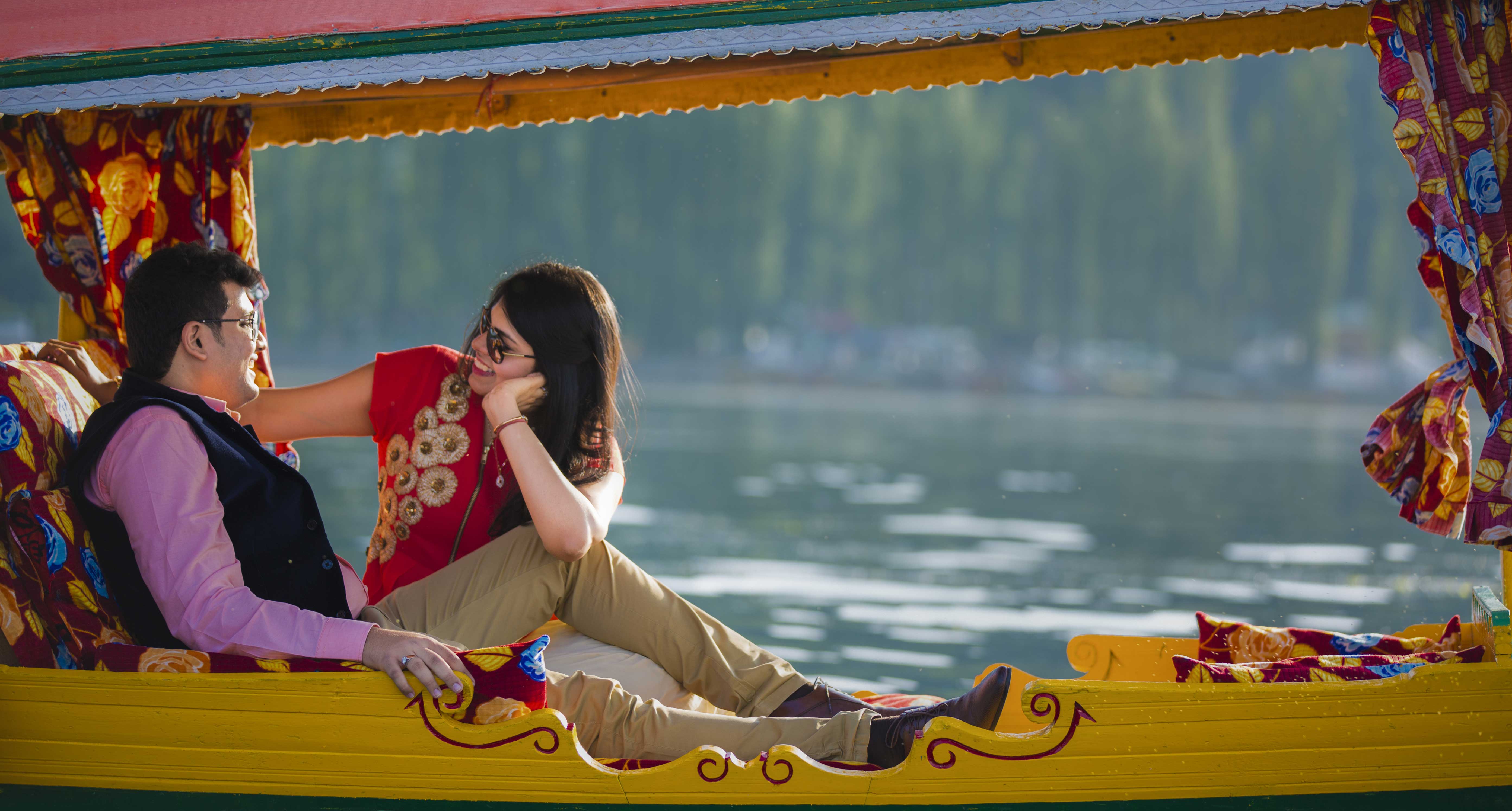 delhi to kashmir tour packages for couple